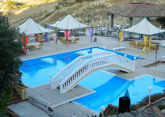 Helios Hotel